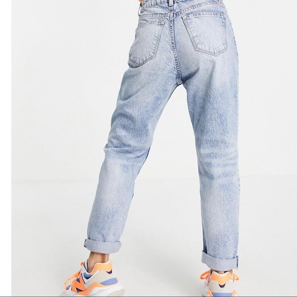 VINTAGE JORDACH Light Wash Jeans - Picture 2 of 15